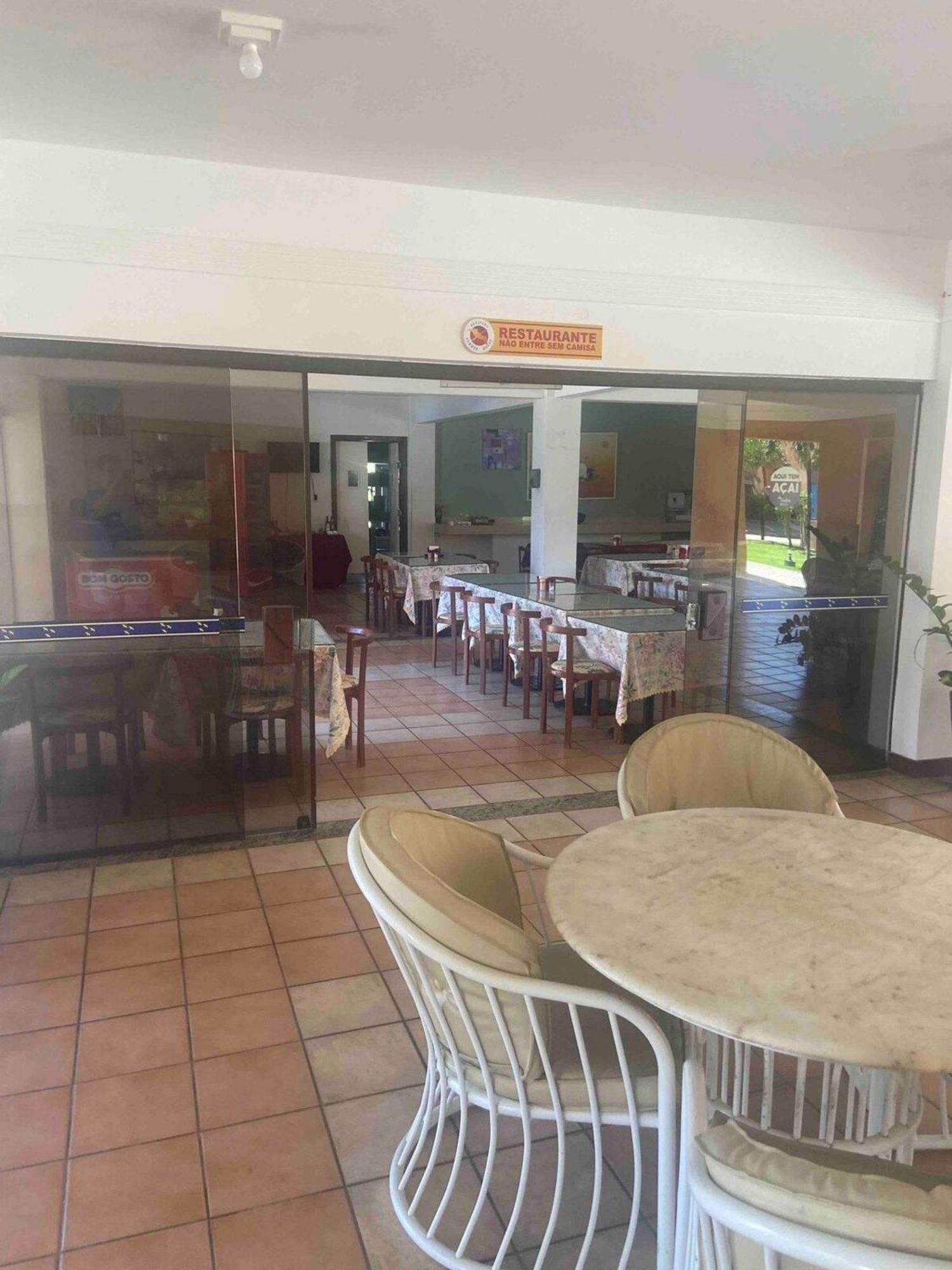 Flat Guarajuba 4 Quartos Terreo A Beira Mar - Pe Na Areia - Governanca Com Arrumadeira E Wi Fi Inclusos Camassari Экстерьер фото