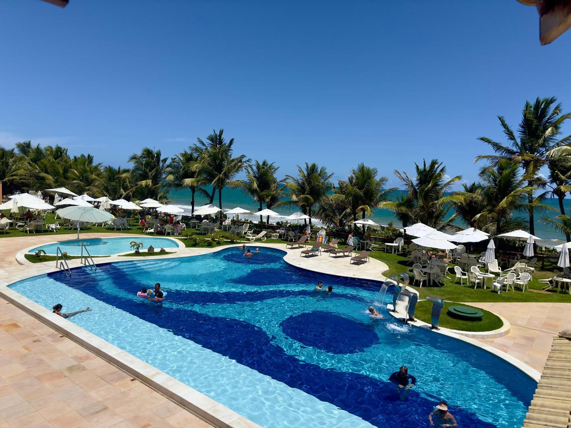 Flat Guarajuba 4 Quartos Terreo A Beira Mar - Pe Na Areia - Governanca Com Arrumadeira E Wi Fi Inclusos Camassari Экстерьер фото