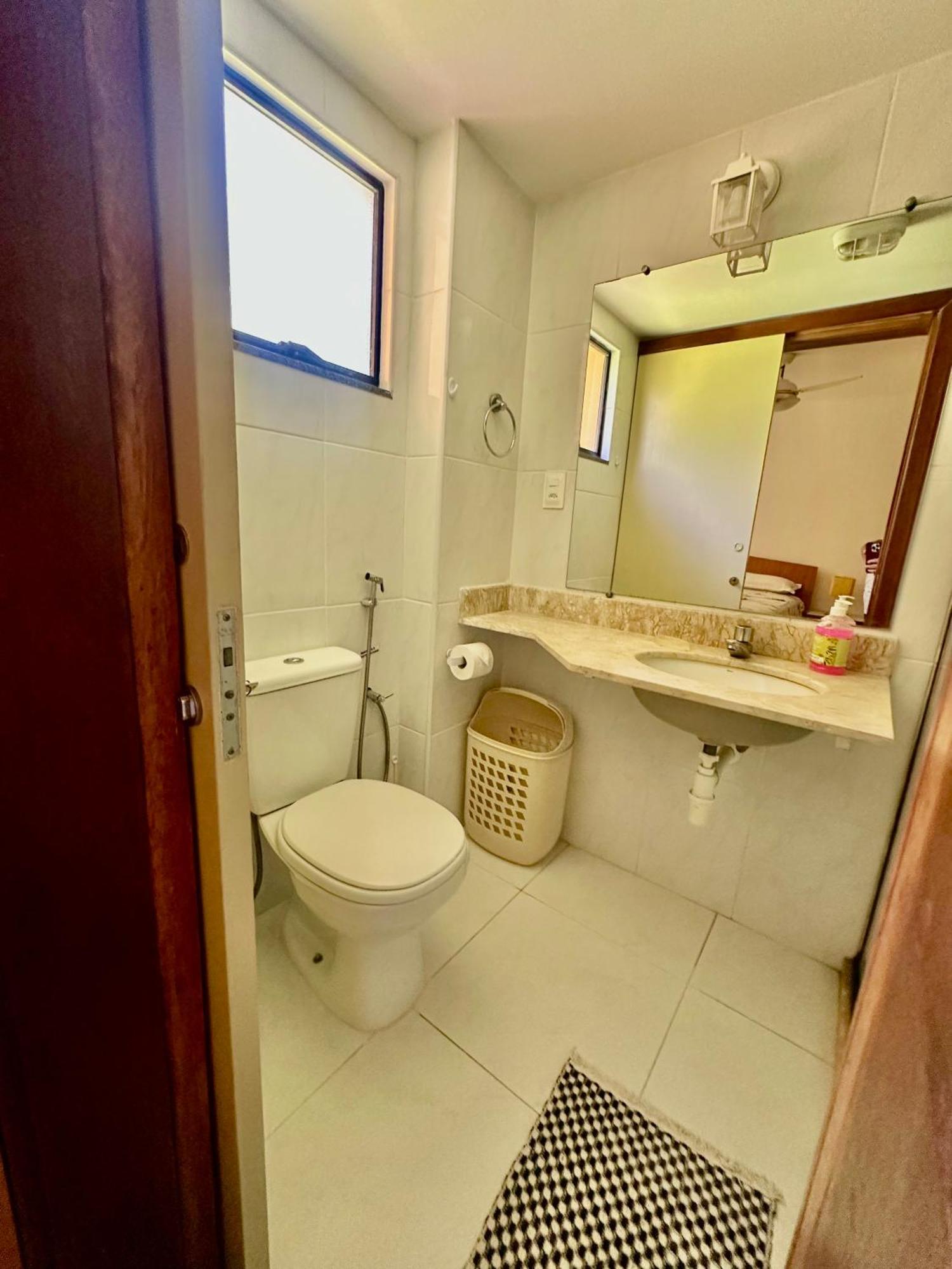 Flat Guarajuba 4 Quartos Terreo A Beira Mar - Pe Na Areia - Governanca Com Arrumadeira E Wi Fi Inclusos Camassari Экстерьер фото